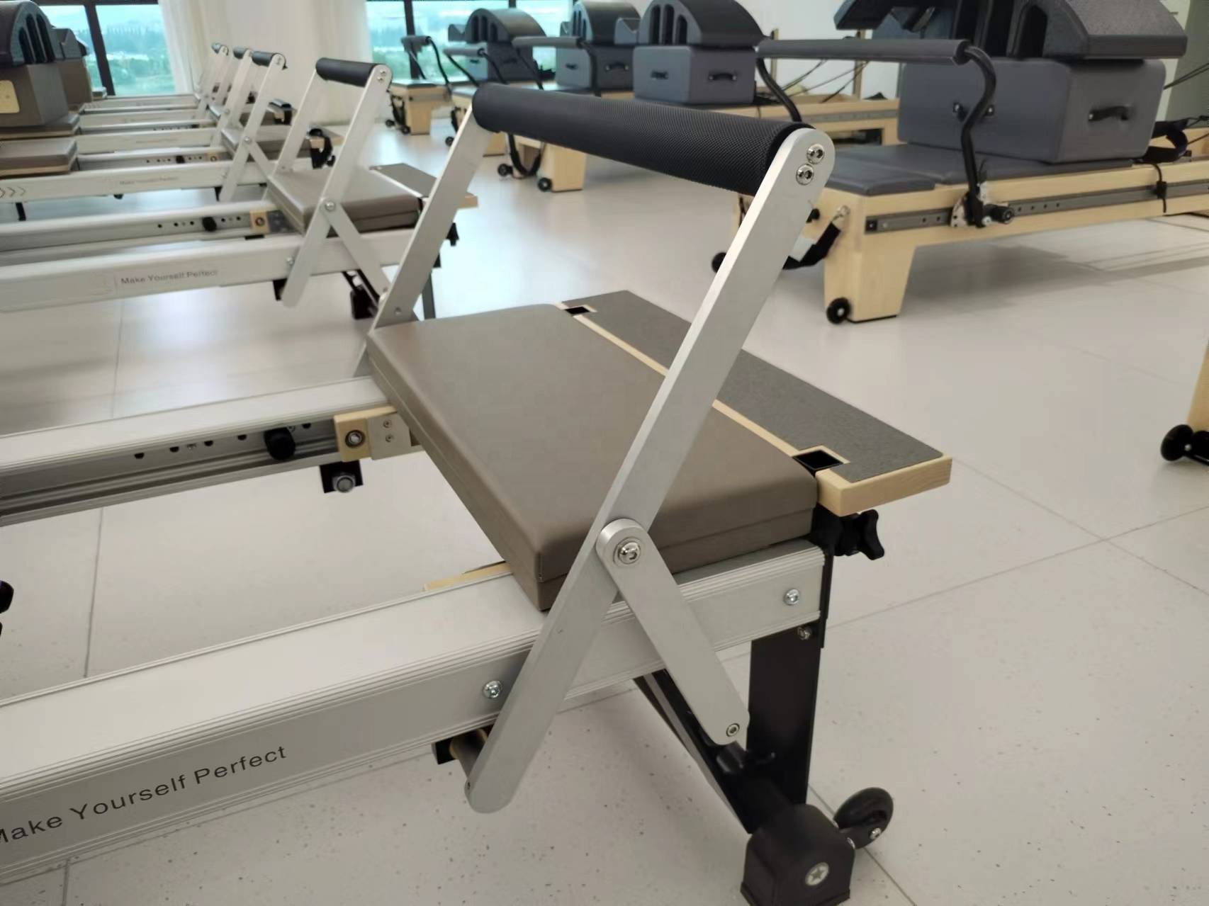 Commerciële Elina Pilates Refo - Yoga And Fitness Studio recensie en prijs