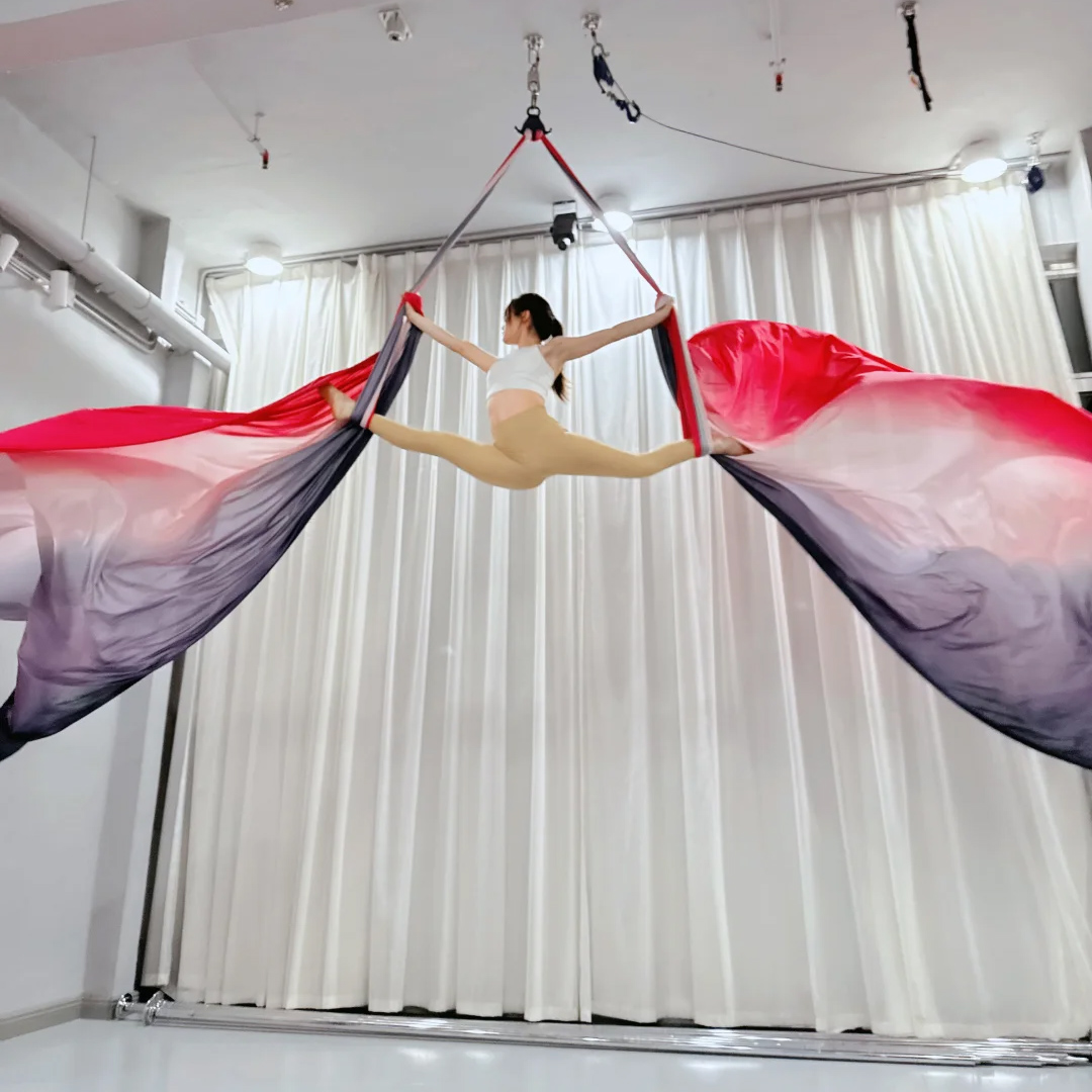 10m Aerial Silks Ombre Aerial  - Yoga And Fitness Studio recensie en prijs