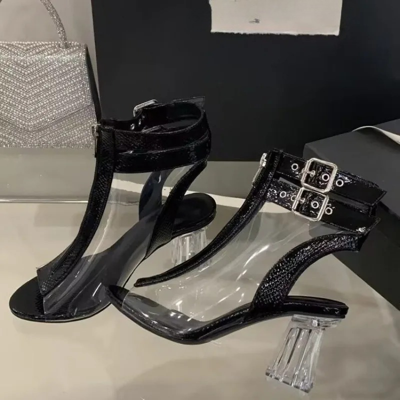 Sandalen met kristallen hak en - Resistance Bands recensie en prijs